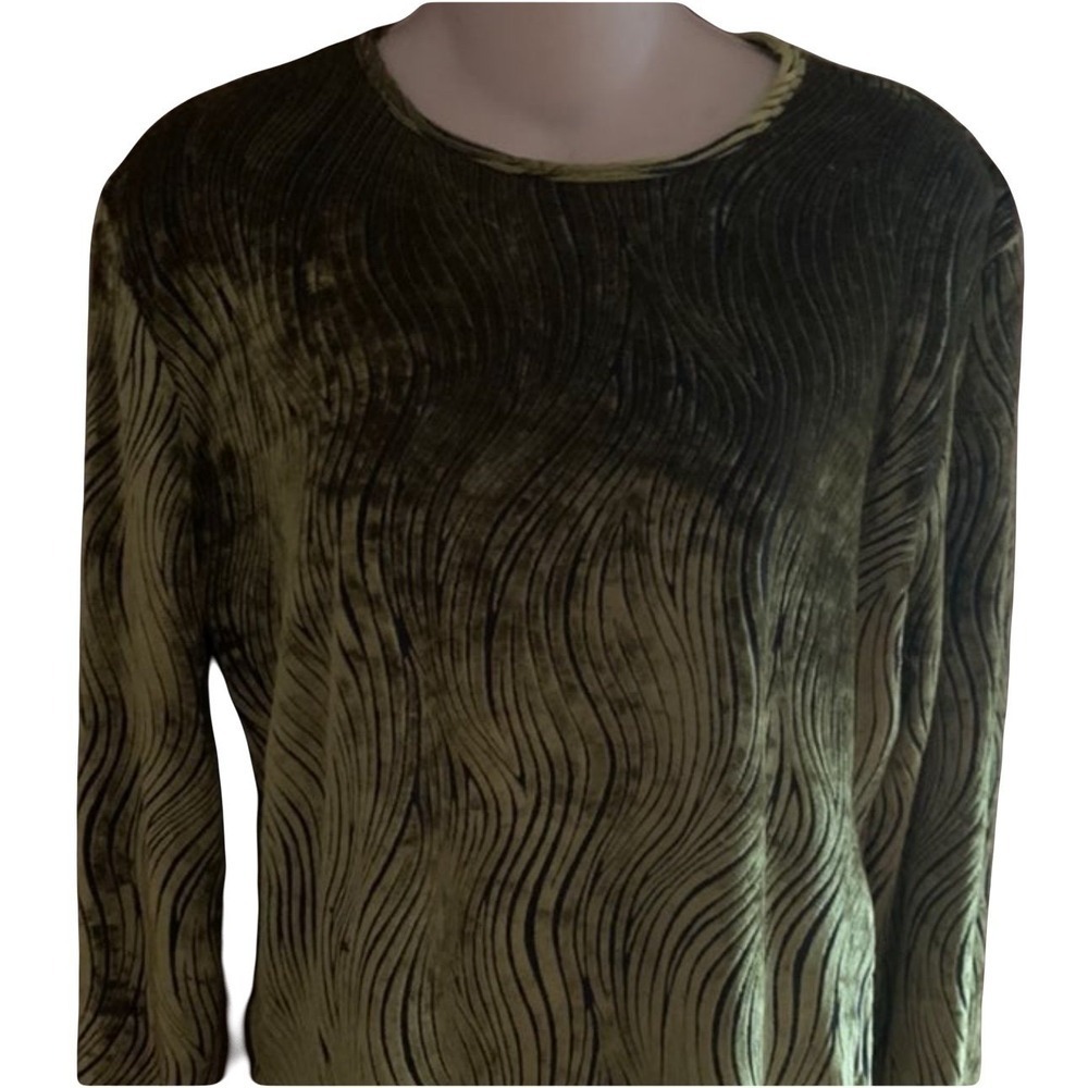Dana Buchman Women's Dress Shirt Medium Long Sleeve‎ Green